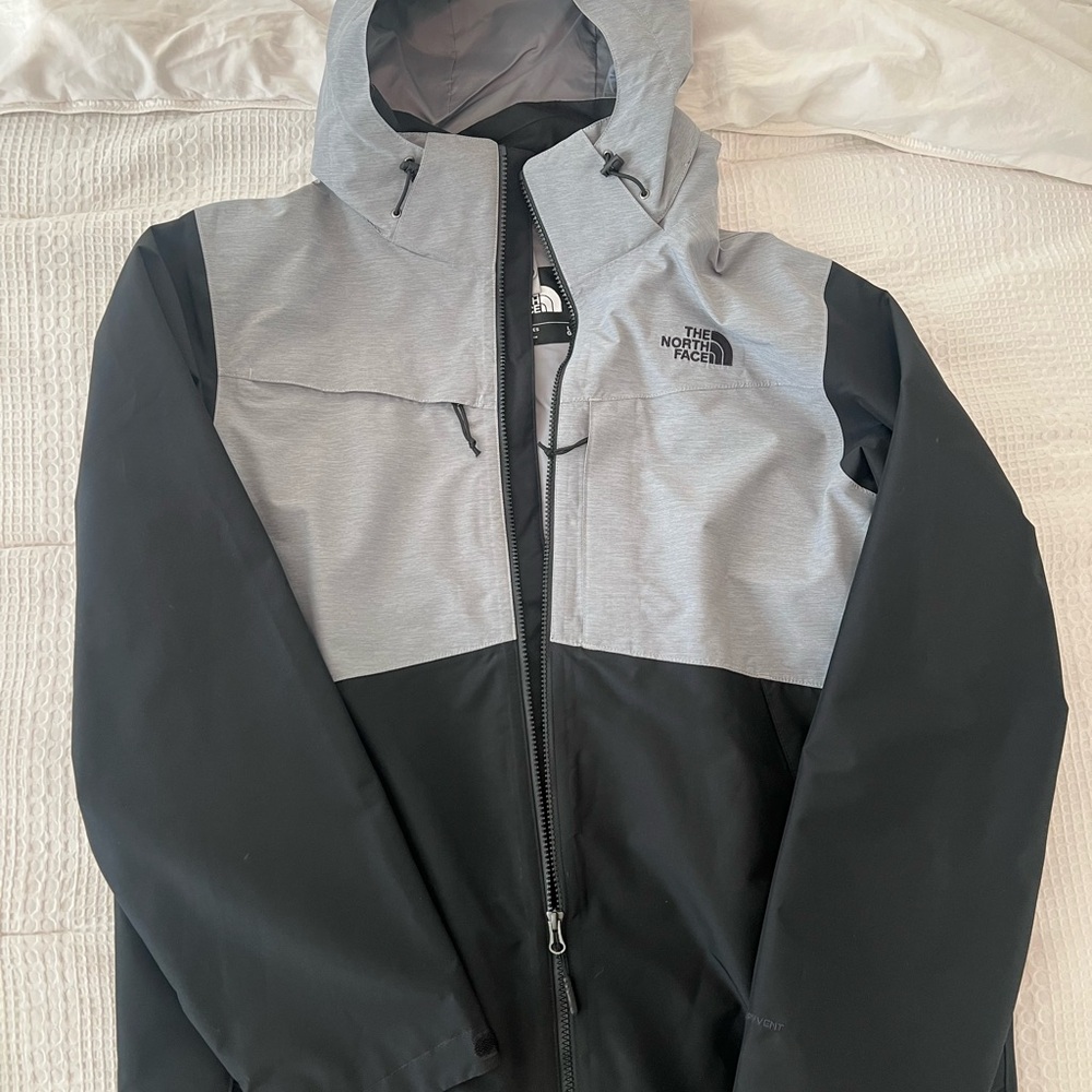 The North Face Men's Two-Tone Raincoat